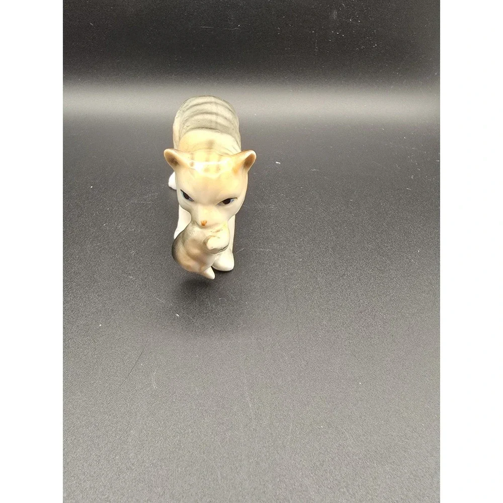 Vintage Mommy Cat Holding Kitty By The Mouth Trinket